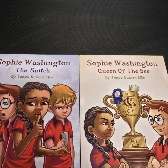 Sophie Washington chapter books 1 and 2 queen of the bee, the snitch - Picture 6 of 7